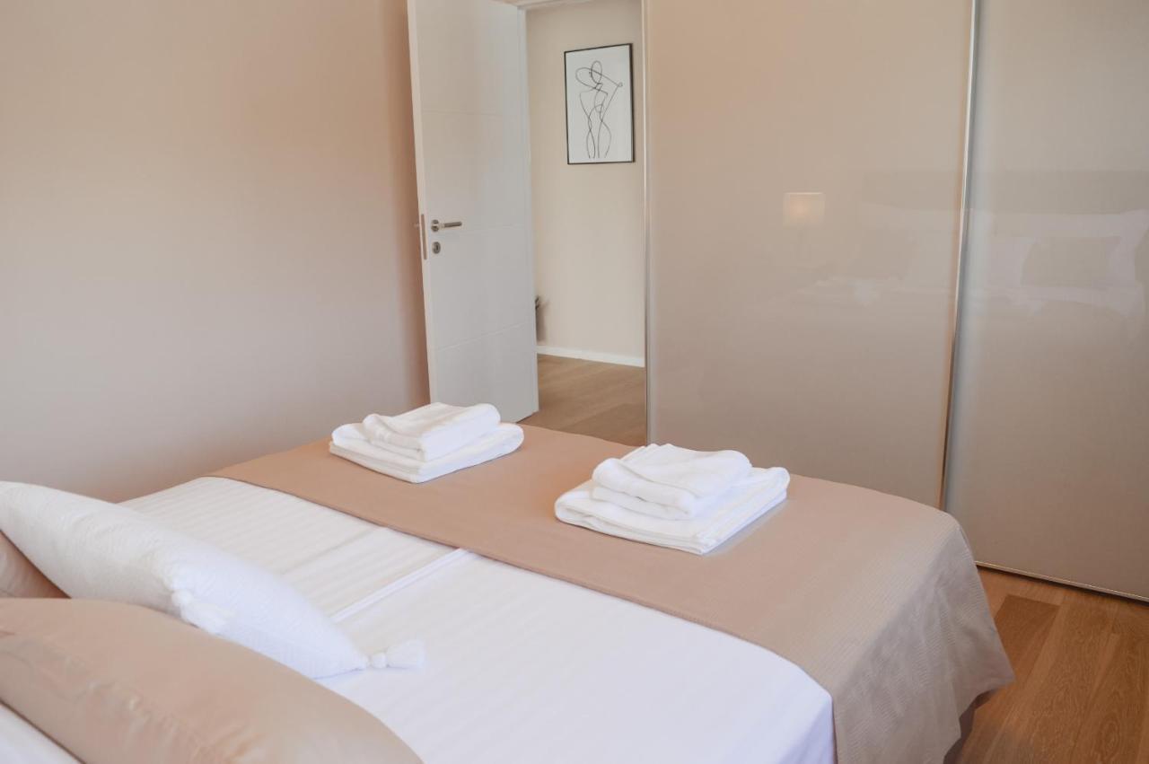 Rova Apartment Malinska Eksteriør bilde