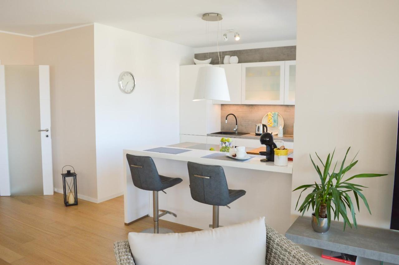 Rova Apartment Malinska Eksteriør bilde
